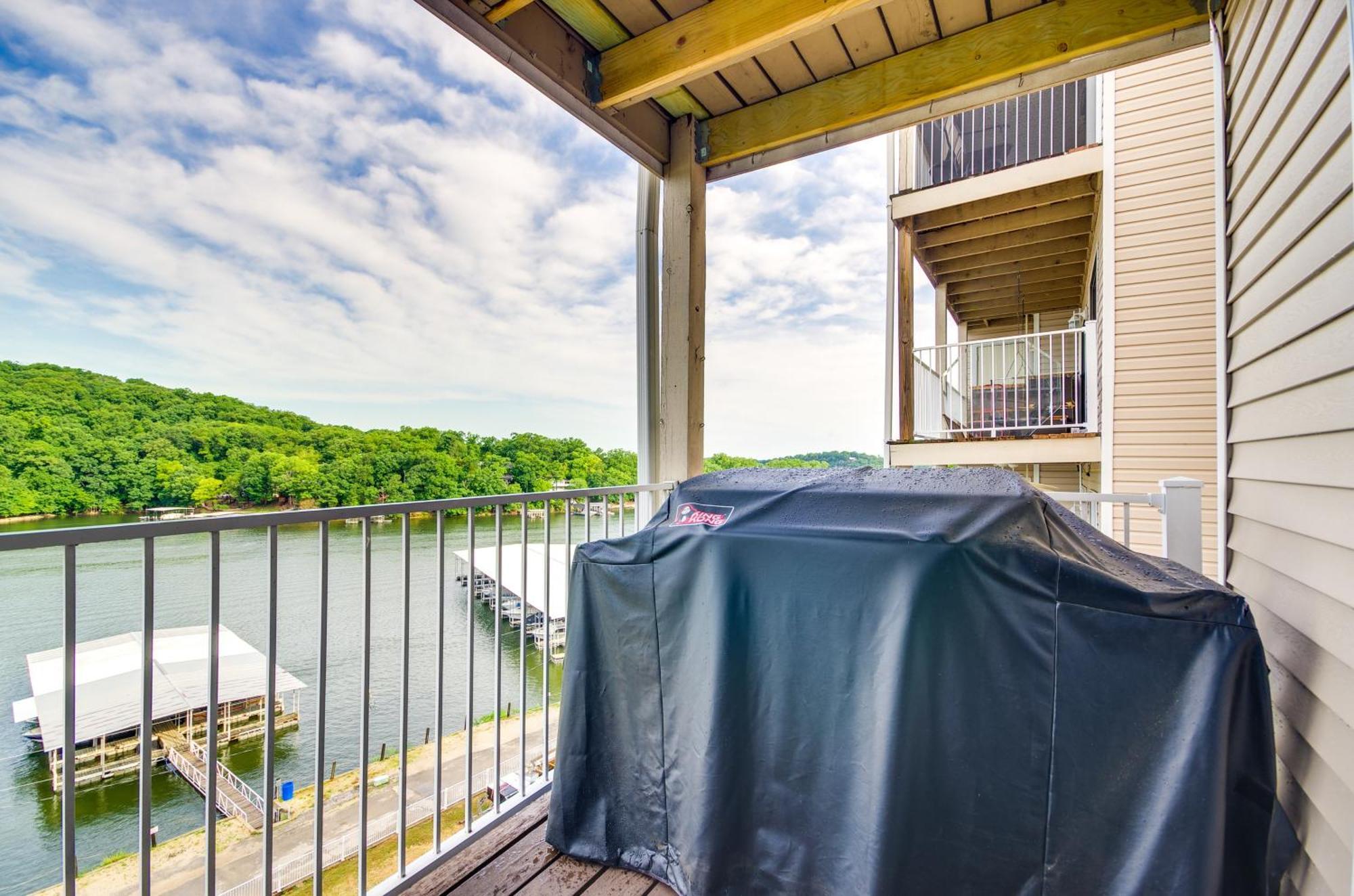 Cozy Lake Ozark Condo Rental With Grill, Pool Access Eksteriør billede