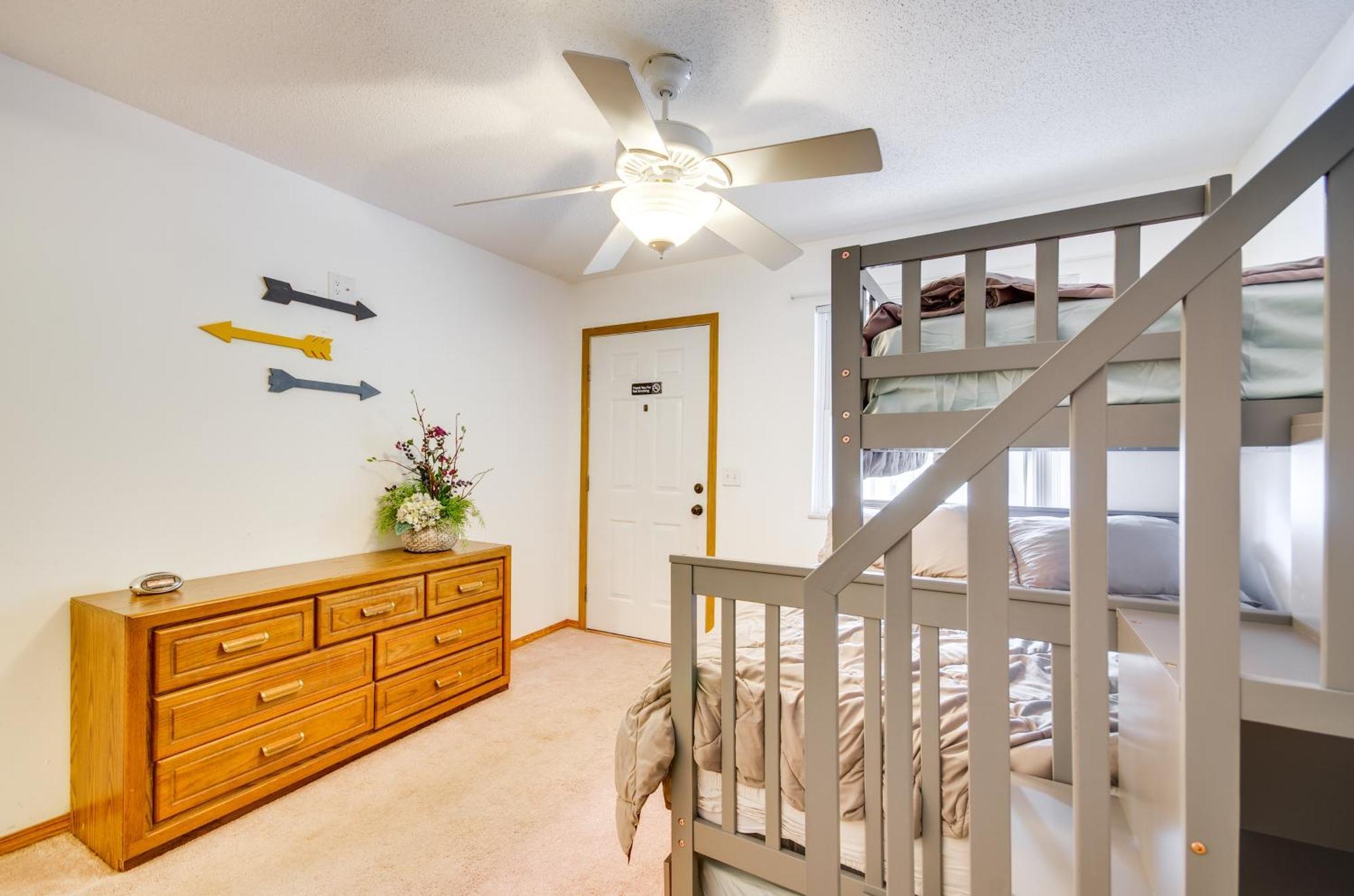 Cozy Lake Ozark Condo Rental With Grill, Pool Access Eksteriør billede