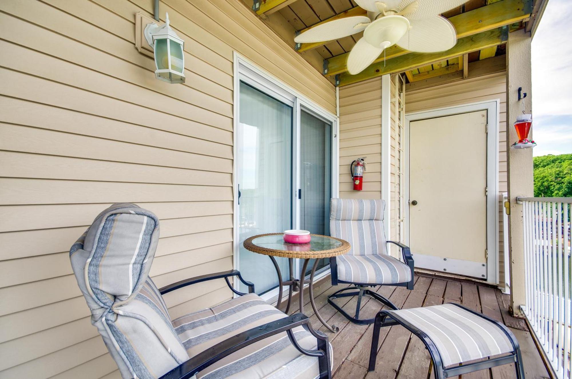 Cozy Lake Ozark Condo Rental With Grill, Pool Access Eksteriør billede