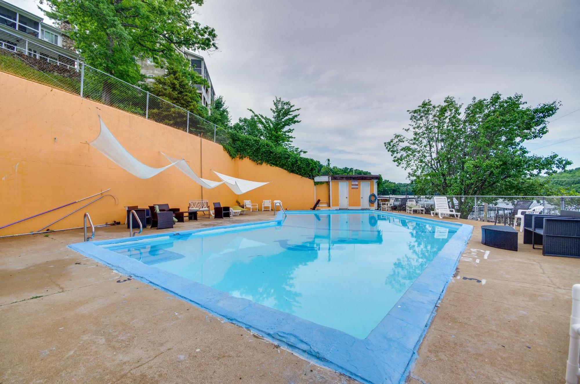 Cozy Lake Ozark Condo Rental With Grill, Pool Access Eksteriør billede